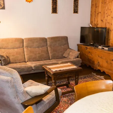 Favera Apartment *